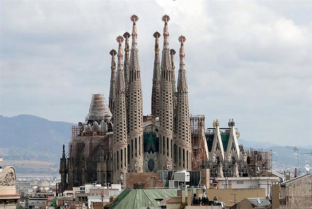 The Sagrada Família in Barcelona is quite extraordinary and, when completed may be one of the miracles of our times!